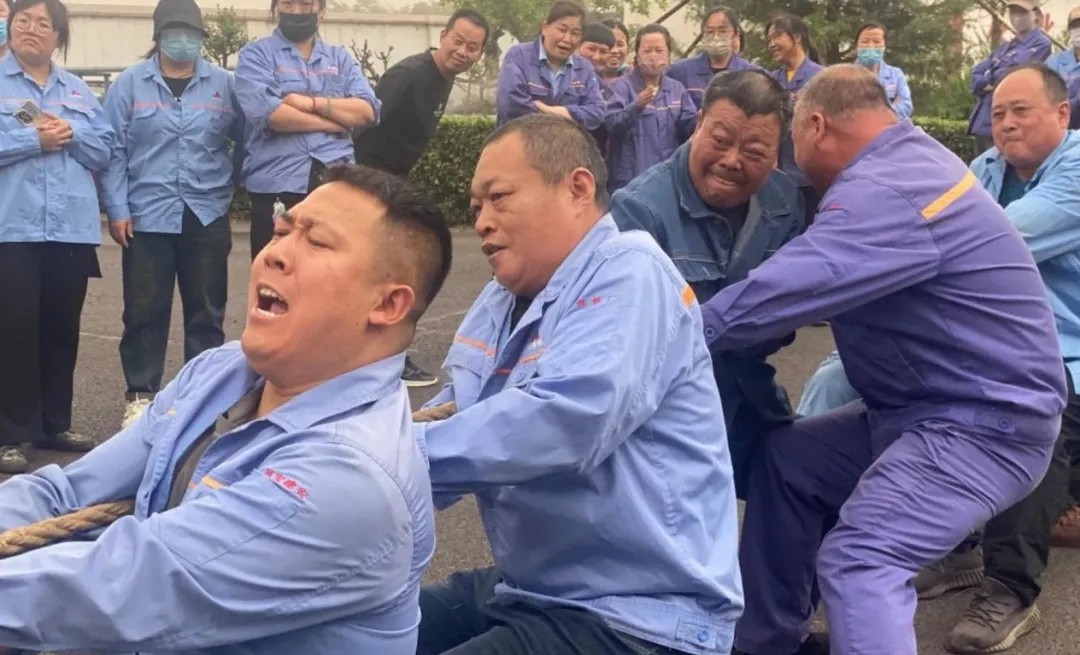 劳动创造辉煌 运动点燃激情——凤宝集团2025年庆“五一”职工运动会成功举办